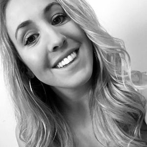 Meet your Posher, Caitlyn